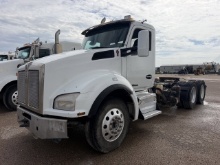 2019 KENWORTH T880
