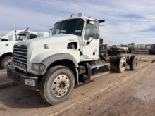 2013 MACK GRANITE(INOPERABLE)