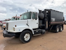 2001 VOLVO WG HYDRO VAC