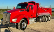 2021 KENWORTH T880 DUMP TRUCK