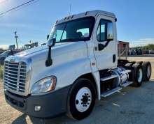 2016 FREIGHTLINER CASCADIA DAYCAB TRUCK
