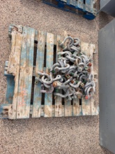 PALLET OF SHACKLES