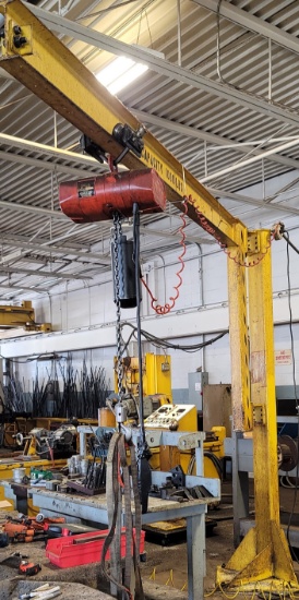 1,000 lbs. Crane 1/2 Ton Max