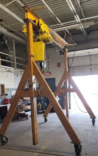 Wolverine 5 Ton Adjustable Crane