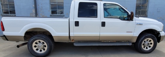 2005 Ford F-350 Turbo Diesel V8 Truck