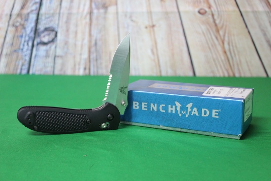 BENCHMADE GRIPTILIAN