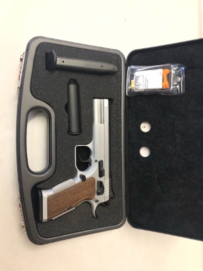 EAA, Witness Limited, 10MM SN# MT02976 Semi Automatic Pistol