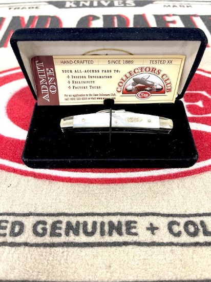 CASE XX 4 BLADE COLLECTORS SERIES MOTHER OF PEARL IN DISPLAY CASE