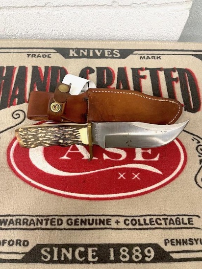 SCHRADE UNCLE HENRY FIXED BLADE KNIFE W/ LEATHER SHEATH