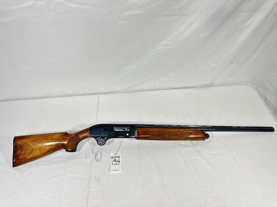 Beretta AL2 SN# 013001 12GA S/A Shotgun
