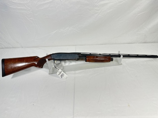 Browning BPS SN# 07468PR152 12 GA Pump Shotgun