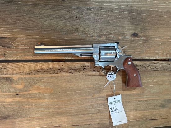 Ruger Redhawk...SN# 50333812 .44 MAG Revolver...