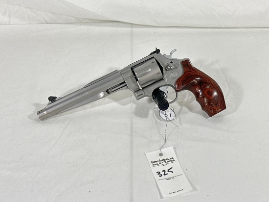 Smith & Wesson Performance Center 629-6 SN# HAA1929 .44 MAG Revolver SS, 7 1/2 Inch Ported Barrel W/
