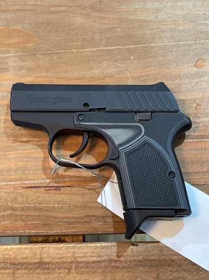 Remington RM380 sn#RM0453560 380 Auto S/A Pistol...