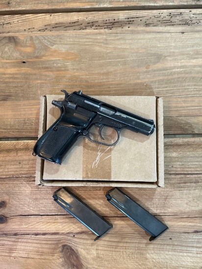 CZ Model 82 SN# 146183 .9x18mak S/A Pistol