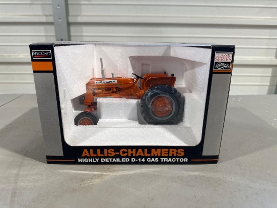 SPECCAST - 1/16 Die Cast Classic Series Allis-Chalmers D-14 Gas Tractor NIB
