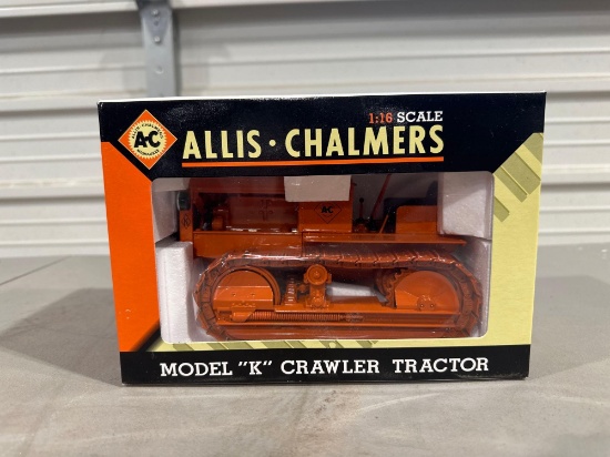 SPECCAST - 1/6 Die Cast Allis-Chalmers Model "K" Crawler Tractor NIB