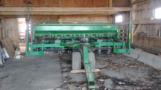JD 750 No-Till Drill 15’ w/Front Dolly, JD Markers, 10” Spacing