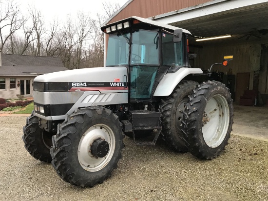 AGCO White 6124 MFWD