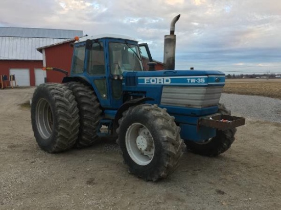 1984 Ford TW-35 Tractor