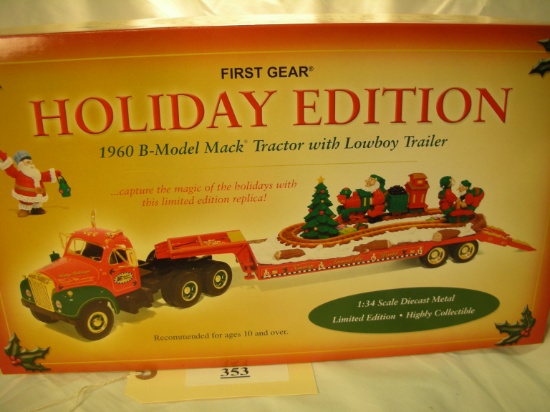 FIRST GEAR 1960 B-Model Mack Tractor wioth Lowboy Trailer Holiday Edition 1:34 scale #19-3113