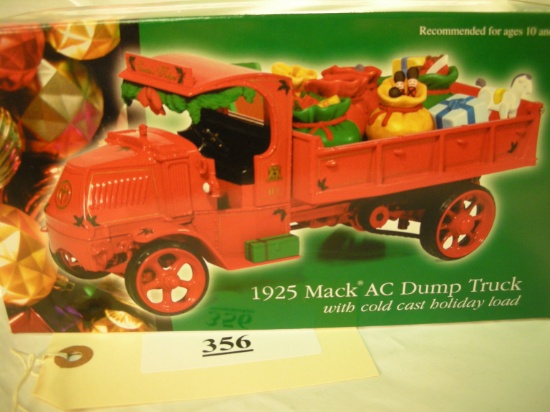 FIRST GEAR 1925 Mack AC Dump Truck 1:34 Holiday Edition with cold cast holiday load #19-2816