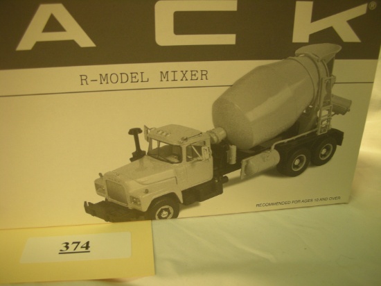 FIRST GEAR Mack R-Model Mixer 1:34 scale Hale Kauai #19-2620