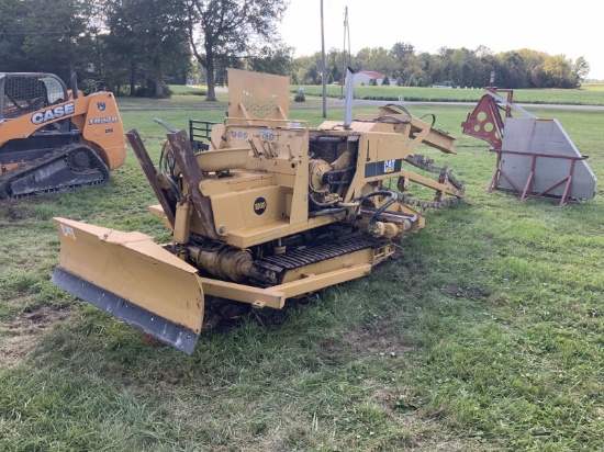 CAT 1000 TRENCHER w/tiling shroud & frt. HD blade, 668Hrs. (SN N165043)