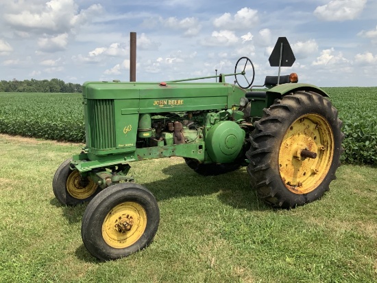 John Deere 60- '55 (SN6049115) gas- HD wide front, 3pt- deluxe fenders