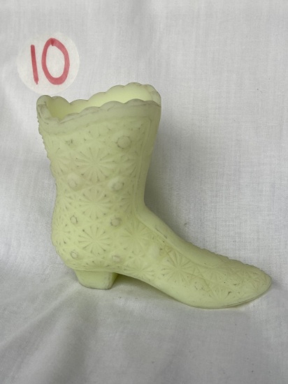 Fenton Daisy & Button Boot, Lime Sherbet