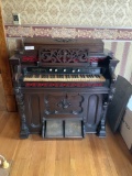 Mason and Hamlin organ company (pump organ)