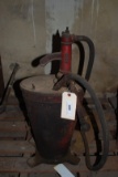 ARO Oil Can w/Pump