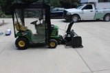 John Deere LT 166 lawn mower, 16 Ho Briggs & Stratton 2 cycle, hydro, 42 inch deck, Attached front m