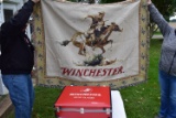 Winchester Luggage w/throw