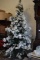 Christmas Tree (Flocked) 9'Tall *