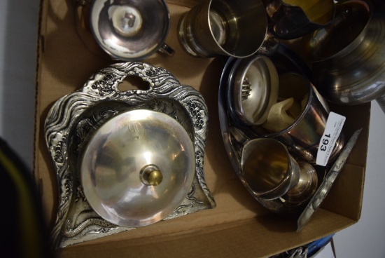 Silver Plate include crumb pan