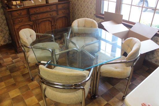 4' Octagonal Glass Table and 4 Chairs