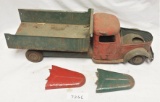 Tin Toy â€“ Dump Truck w/spare hood