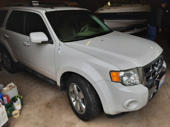 2010 Ford Escape LTD, mileage 115589 AWD V6 3.0, Leather, Moon Roof, All Power, white ext, tan int.