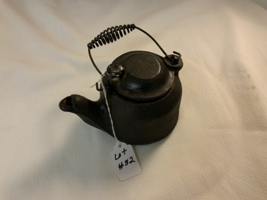 Tea Kettle Toy, Wagner Iron