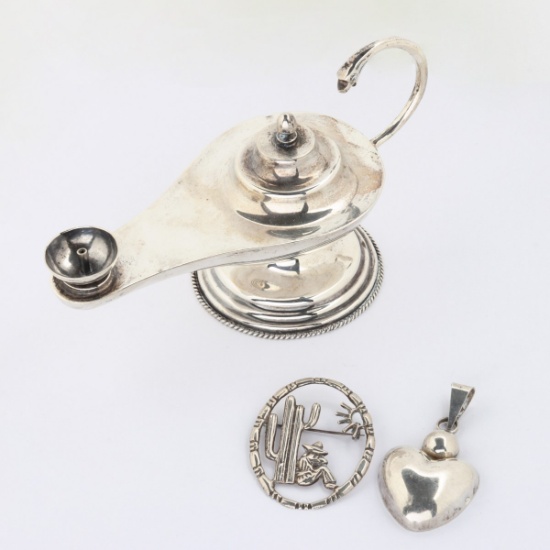 A GROUP OF MEXICAN STERLING SILVER ARTICLES
