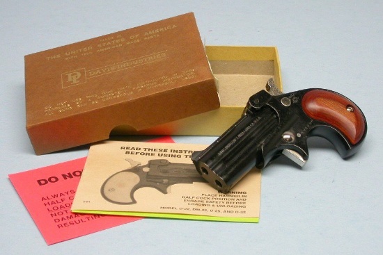 Davis DM22 .22 Magnum Two-Barrel Derringer - FFL #494730 (JMR)