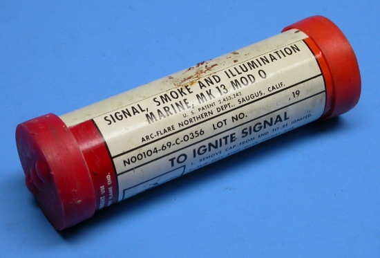 US Military MK-13 Marine Smoke & Illumination Signal Flare (A)