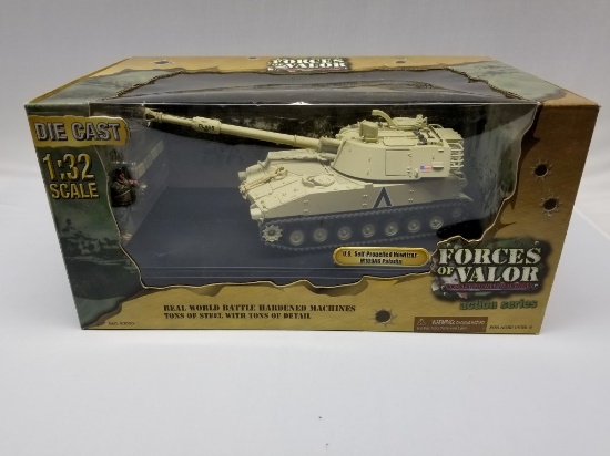 Forces of Valor US M109A6 Paladin 1:32 Scale Model (MGN)