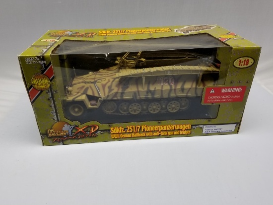 The Ultimate Soldier German WWII SDFFZ251/7 Pioneer Panzer Wagon Scale Model (MGN)
