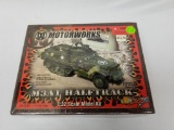 MotorWorks US WWII M3A1 Half track 1:32 Scale Model Kit (MGN)