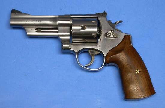 Smith & Wesson Stainless MD-625-9 Mountain Gun .45 Colt Double-Action Revolver - FFL DBR6599 (DMJ1)