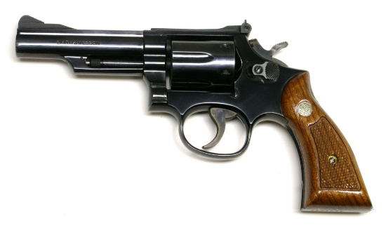 Smith & Wesson Model 19-4 .357 Magnum Double-Action Revolver - FFL # 69K3031 (DMJ1)