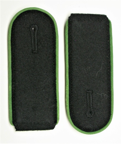 German SS WWII Gebirgsjäger Enlisted Shoulder Boards