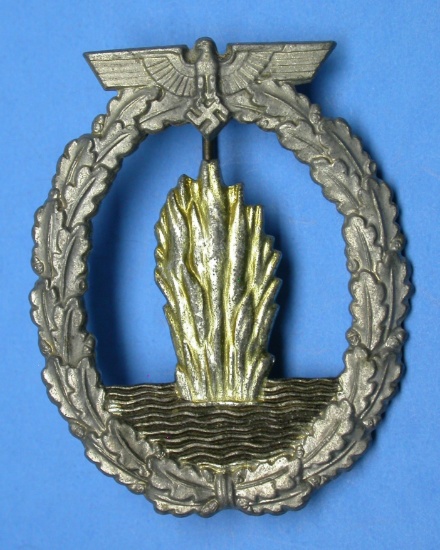 German Kriegsmarine WWII Mine Sweeper Badge